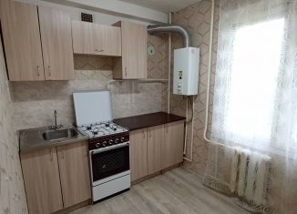 Продаю 3-ком. квартиру, 50.3 м2, Татарстан, улица Гудованцева, 37