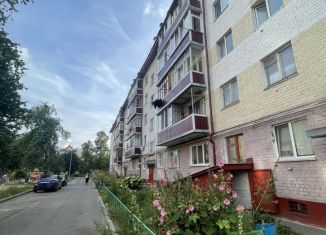 Продам 4-комнатную квартиру, 63 м2, Зеленодольск, улица Гоголя, 38