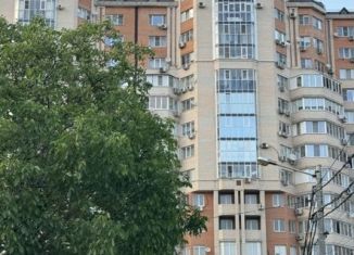 Аренда трехкомнатной квартиры, 160 м2, Краснодарский край