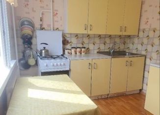 Продается 2-ком. квартира, 47.8 м2, Оренбург, Салмышская улица