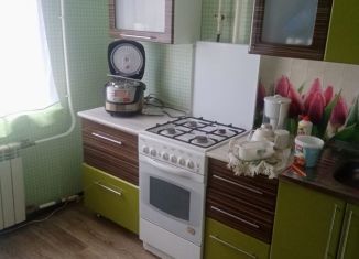 Сдается однокомнатная квартира, 30 м2, Каменск-Уральский, улица Лермонтова, 171