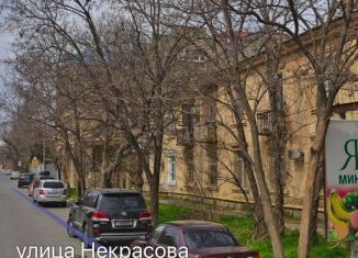 Продаю торговую площадь, 52 м2, Махачкала, улица Некрасова, 62, Советский район