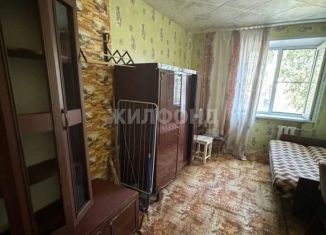 Продаю комнату, 12 м2, Астрахань, улица Сун Ят-Сена, 64А, Кировский район