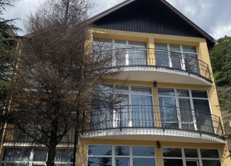 Аренда комнаты, 30 м2, Крым, улица Субхи, 70