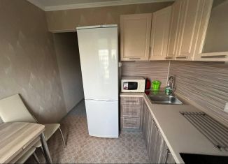 Аренда 2-комнатной квартиры, 45 м2, Москва, улица Лескова, 10Б, район Бибирево