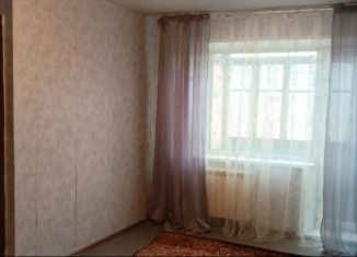 Сдам в аренду 2-ком. квартиру, 45 м2, Кемеровская область, улица Климасенко