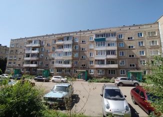 Продается 2-комнатная квартира, 45.1 м2, Саяногорск, микрорайон Советский, 19