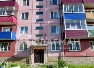 Продается 2-ком. квартира, 45 м2, Усолье-Сибирское, Молотовая улица, 66