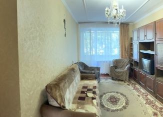 Сдается в аренду трехкомнатная квартира, 57 м2, Курск, 1-я Пушкарная улица, 47, Центральный округ