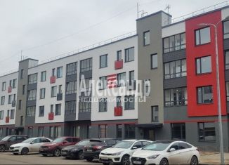 Продам 1-комнатную квартиру, 36 м2, деревня Малое Верево, улица Кутышева, 9к1