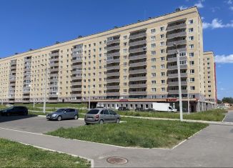 2-комнатная квартира на продажу, 57.4 м2, Смоленск, улица 100-летия Комсомола, 1