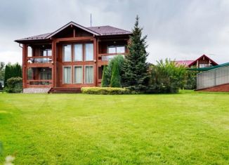 Продаю дом, 410 м2, село Рождествено