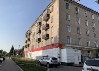 Продается трехкомнатная квартира, 77.7 м2, Казань, улица Гагарина, 105