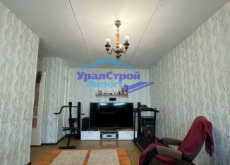 Продажа двухкомнатной квартиры, 41.8 м2, Октябрьский, улица Островского, 49