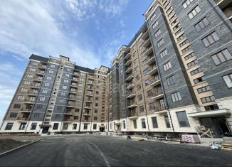 Продам 2-ком. квартиру, 56 м2, Дагестан, проспект М. Омарова, 18