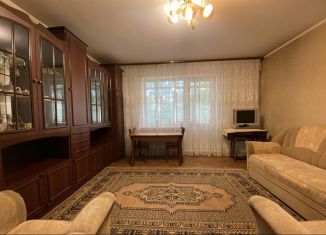 Аренда двухкомнатной квартиры, 53 м2, Полысаево, Бакинская улица, 3А