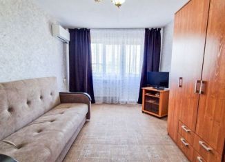 Сдача в аренду 1-ком. квартиры, 30 м2, Мыски, улица Кусургашева, 1