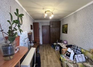 Продам комнату, 13.3 м2, Калининград, Киевская улица, 90