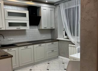 Сдам в аренду 3-комнатную квартиру, 78 м2, Мытищи, улица Семашко, 10к1