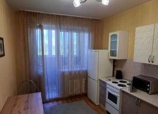 Сдам 1-ком. квартиру, 42 м2, Тюмень, улица Энергостроителей, 20к2, ЖК Вершины