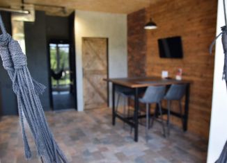 Сдам 2-комнатную квартиру, 65 м2, Пятигорск, улица Адмиральского, 1А