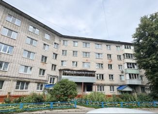 Четырехкомнатная квартира на продажу, 63 м2, Чебоксары, улица Ленинского Комсомола, 26к1, Ленинский район