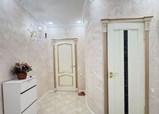 Сдача в аренду 2-ком. квартиры, 56 м2, Грозный, улица Хамзата У. Орзамиева, 50