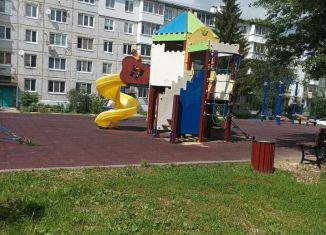 Продажа 3-ком. квартиры, 56.6 м2, Новомосковск, Северодонецкая улица, 4А
