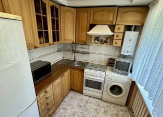 Продам 2-комнатную квартиру, 46 м2, Ульяновск, Железнодорожный район, проспект Гая, 42