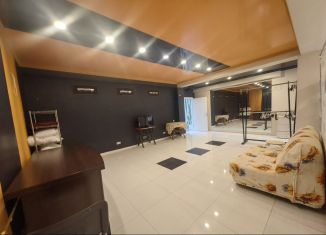 Сдаю двухкомнатную квартиру, 140 м2, Сочи, улица Гончарова, 14, микрорайон Донская