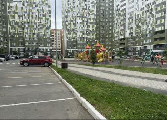Продаю 2-ком. квартиру, 64.1 м2, Оренбург, Пролетарская улица, 298, Промышленный район