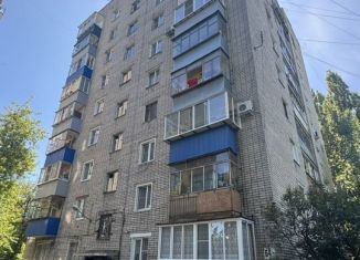 Продаю 3-комнатную квартиру, 53.4 м2, Липецк, улица Космонавтов, 64/2