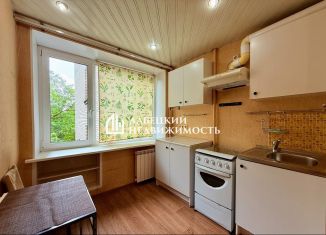 Продается 2-ком. квартира, 41.9 м2, Санкт-Петербург, 2-й Муринский проспект, 27, Выборгский район