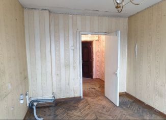 Продажа 1-комнатной квартиры, 38 м2, Боровичи, улица Карла Либкнехта, 51