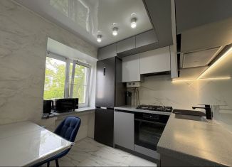 Продам 2-ком. квартиру, 41.5 м2, Нижний Новгород, Должанская улица, 1