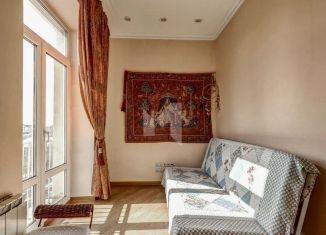 Продается 4-комнатная квартира, 104 м2, Москва, Тверская улица, 19
