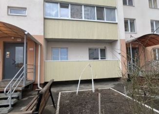 Двухкомнатная квартира на продажу, 53 м2, Энгельс, Студенческая улица, 183Ж