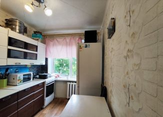 Продаю двухкомнатную квартиру, 43.6 м2, Камчатский край, улица Карбышева, 12