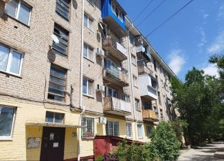 Однокомнатная квартира на продажу, 30 м2, Калмыкия, 1-й микрорайон, 4