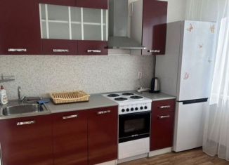 Сдаю 1-ком. квартиру, 38 м2, Новороссийск, улица Мурата Ахеджака, 22