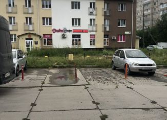 Двухкомнатная квартира на продажу, 68 м2, Нижний Тагил, Черноисточинское шоссе, 22