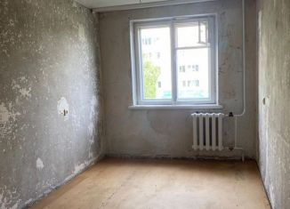 Продаю 2-ком. квартиру, 43.2 м2, Ишимбай, проспект Ленина