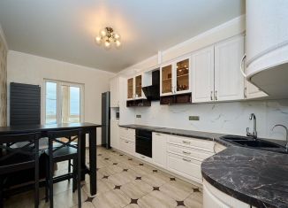 Продается 1-ком. квартира, 50 м2, Краснодар, улица Вишняковой, 1/23к3, улица Вишняковой