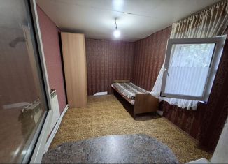 Сдается в аренду комната, 15 м2, Махачкала, 2-й Чиркейский проезд, 15