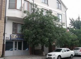 Сдаю в аренду помещение свободного назначения, 800 м2, Махачкала, улица Чкалова, 46