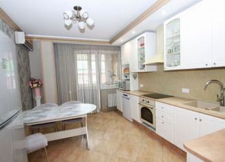 Продается 3-комнатная квартира, 86.9 м2, Краснодар, микрорайон Завод Радиоизмерительных Приборов, улица 1 Мая, 338