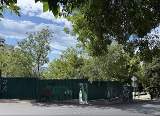 Продается участок, 5.3 сот., Ялта, улица Крупской, 27