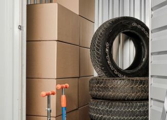 Сдаю в аренду гараж, 10 м2, Белгород, Промышленная улица, 15А