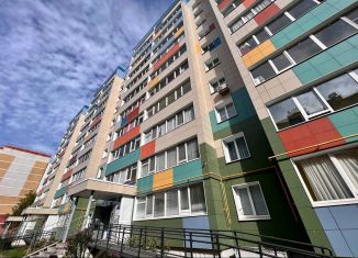 Продам 2-ком. квартиру, 53 м2, Зеленодольск, проспект Строителей, 28