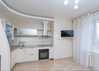 Продаю 3-ком. квартиру, 81.7 м2, Пермь, Холмогорская улица, 4В, ЖК Авиатор